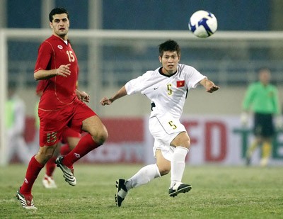 Vietnam are hopeful for a win against Lebanon in the second match of the 2011 Asian Cup's qualifying round on January 6. (Photo: SGGP) Vietnam are hopeful for a win against Lebanon in the second match of the 2011 Asian Cup's qualifying round on January 6. (Photo: SGGP)